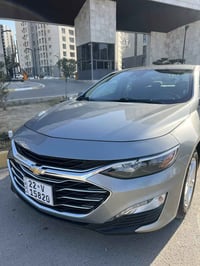 ماليبو 2024 LT حادث بسيط جاملغ وباب السايق نفسه مصلح بدون ايرباك السيا...