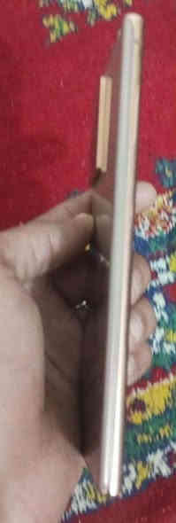 سلام عليكم هذا الجهاز لبيع نوت 20 الترا ذاكرته 512
دبل سيمكرت خطين يشيل لونه وردي طوخ كلش بلصوره ماواضح عدل 
الجهاز يرادله تبديل شاشه لين الشاشة مالتة محتركه من لنص هاي كدامك شوفت عينك 
الله شاهد يلمس سريع ويسجن ويكنك ويخابر وسمعاته والبصمه والقلم ماله كله شغال الجهاز 
الضهر ماله شويه بي كسر 
اريد ب 150 الف وبي مجال 
مكاني ابغداد بحي طارق توصيل ماعندي 
هذا رقمي *********** اذا اكو مراوس راوس ونطيني فراق أو أخذ فرق حسب الجهاز مالك
