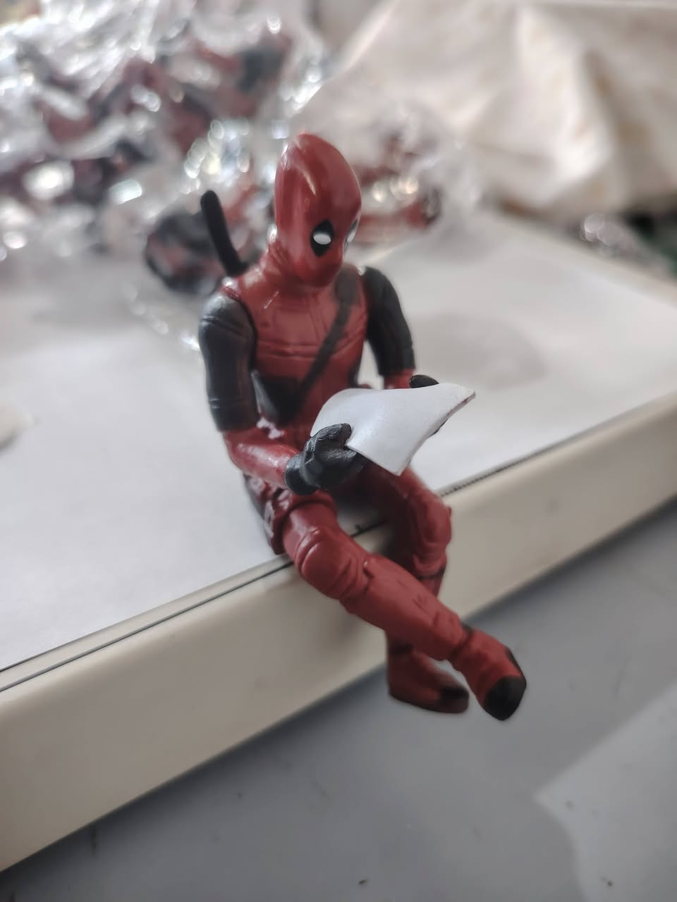 مجسم شخصية ديدبول (Deadpool) الشهيرة من عالم مارفل متوفر كمية محدوده سعر القطعة 3000 متوفر توصيل كافة المحافظات.


**إذا كنت صاحب هذا الإعلان وتريد حذفه لأي سبب، رجاءا أرسل رسالة إلى الدعم الفني**