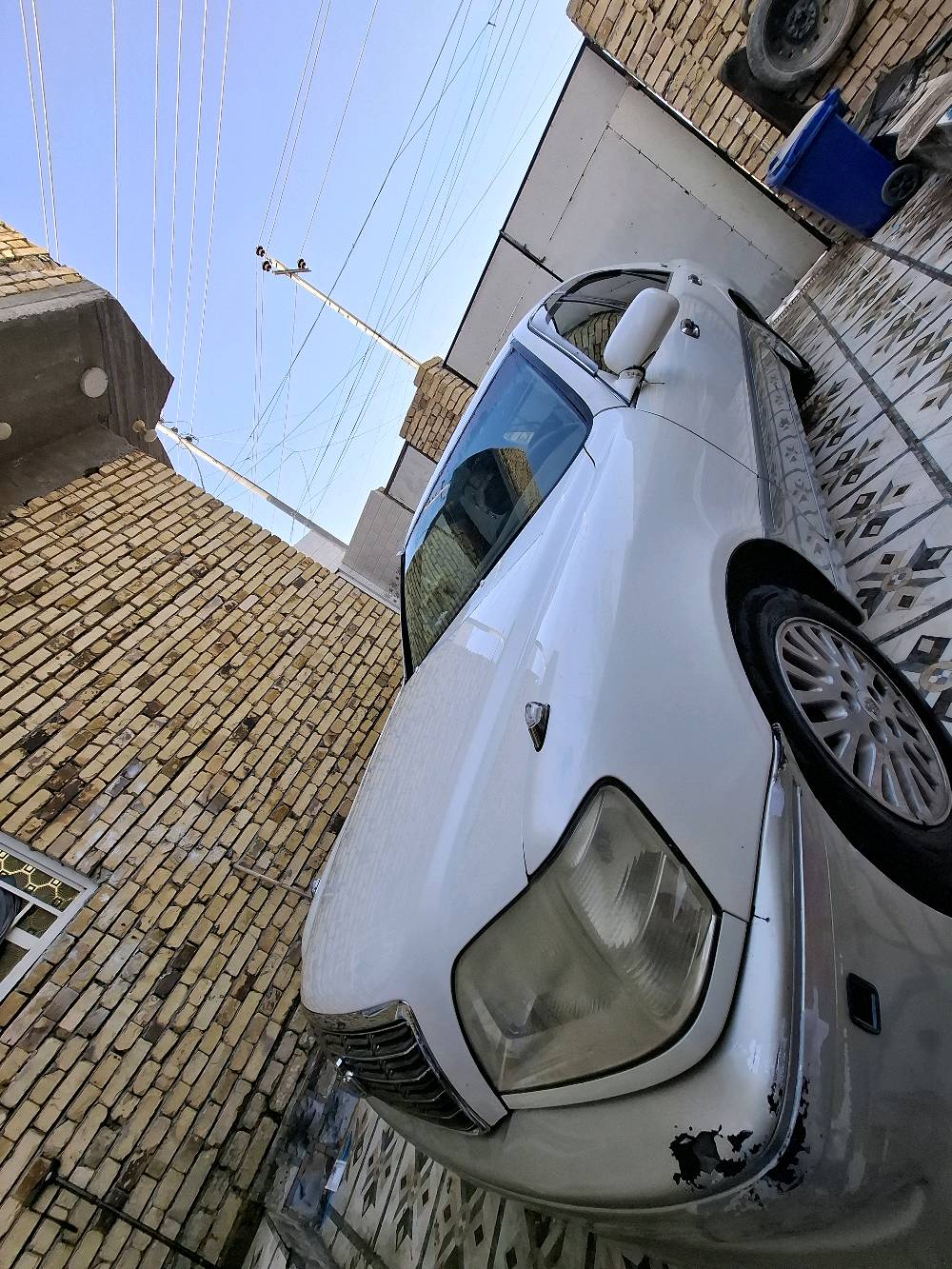 ملكه ادوات كصتين محرك ديفور الكبير 3 دكم برده خلفيه تايرات حداديه  تبريد باتري كله جديد العنوان ناصريه سوق الشيوخ السعر 32 بيها مجال
الديفور الكبير شكد ممشى السيارة؟: 
110
الحالة الميكانيكية شلون؟ بيها أي مشاكل بالمكينة أو القير أو الهيدرات؟: 
لايوجد
الملكية واصل لو بيها تحويلات/تخليص، وهل الأوراق كاملة؟: 
ادوات
وين ممكن المعاينة بالضبط بسوق الشيوخ، وبيها مجال بالتفاوض لو السعر قريب للنهائي؟: 
نفس السوق