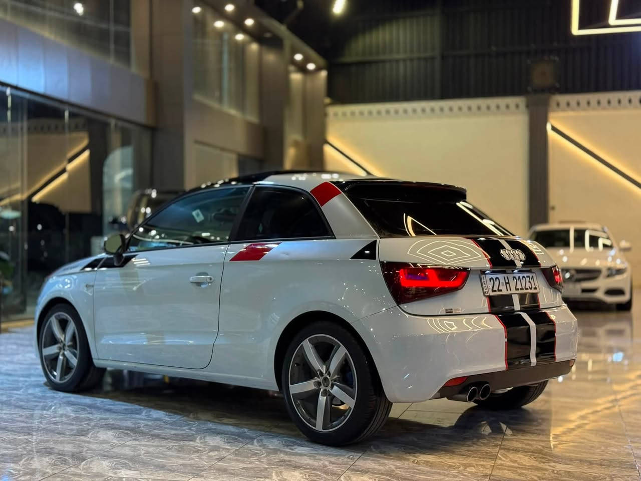﷽
Audi A1 sport 2013 🇩🇪✅
‎وارد : خلیجی 
‎مودیل : ٢٠١٣
‎لون : سمائی
‎السیارە فول مواصفات 
‎لایتات لید بلادی - داخل لونین - بانوراما - حساسات ٣٦٠ درجە - شاشە 
‎وهوایە مواصفات الاخرا ....

‎مکانین بارد بدون سبغ 
‎سعر: ٨٤$ ورقە بی مجال 
‎مکان اربیل /***********
