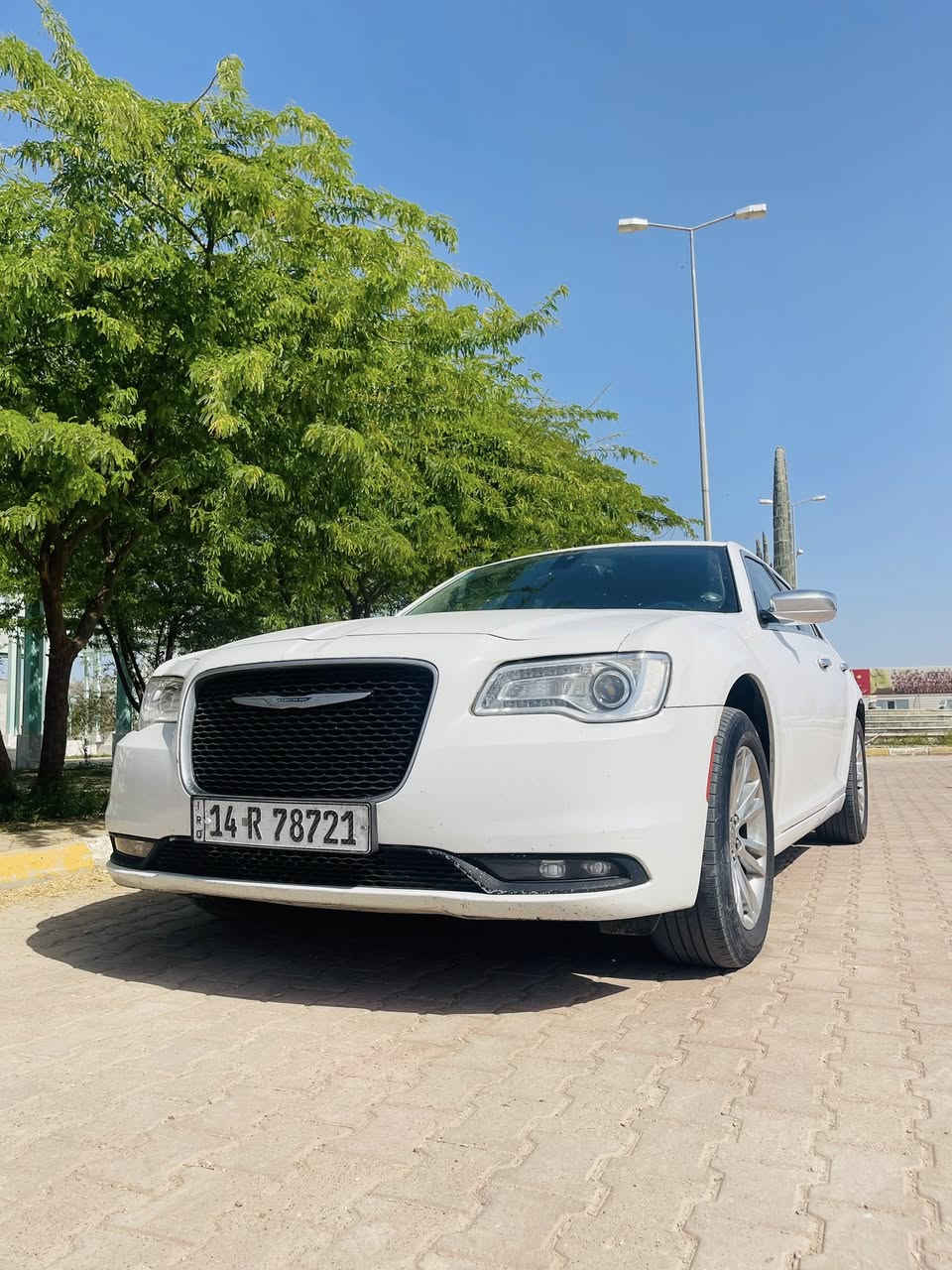 للبيع  كرايسلر اوباما 2016 اصل معلاية  2022 حادث فقط الصندوق بدون ارباك
(حدادية+تخم تاير) كلة جديد  + كرسي كهرباء + تدفئة تبريد برده خلفية 
كاميرا خلفية مواصفات فئة 300…
رقم بصرة
مكان السيارة : الناصرية 
السعر: 190 وبيها  
اتصال
أواتساب
***********
