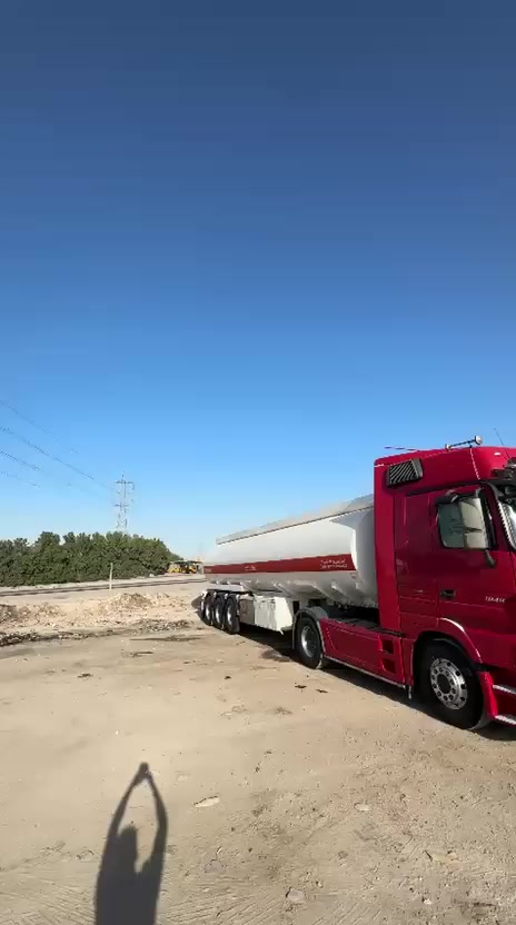 سلام عليكم
اكتروز مديل 2011 
حجم 46 
كفاله عامه سياره
رقم شمالي بسمي 
تكيال سنتين جديد 
جي بي اس صار شهرين مجدد 
تخم تاير +تخم ويل كروب
غير معتمده 
تانكي روعة موديل 2018 
سياره مشتغله ع اسود فقط 
مكانها السماوة 
السعر 615 ورقه 
***********
