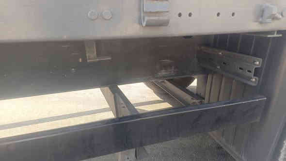 عربانه شمتز گمبلايز للبيع مكفوله شاصي كهربائيات بريك تخم تاير بدون منفيس موديل ٢٠١٤السعر ٥٥قفل ***********العنوان البصره القرنه
