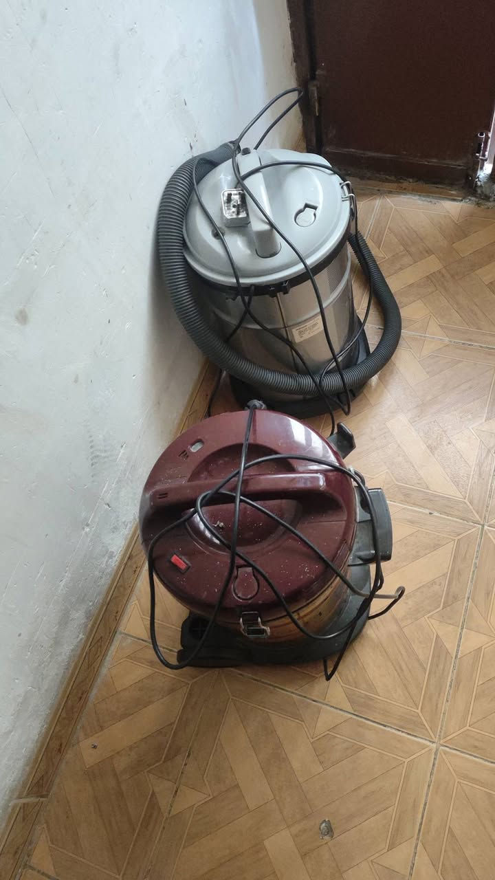 سلام وعليكم مكانس للبيع نضيفات وحده بيه صونده وبوري وحده يحتاجله بوري وصونده سعر الوحده 25


**إذا كنت صاحب هذا الإعلان وتريد حذفه لأي سبب، رجاءا أرسل رسالة إلى الدعم الفني**