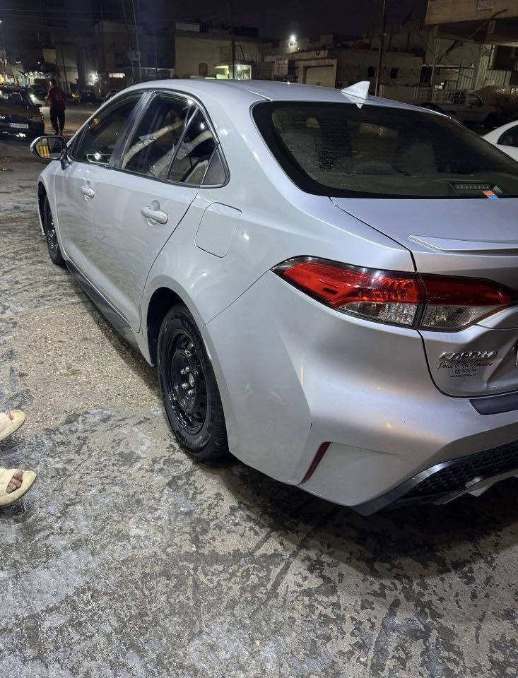 للبيع كورلا ٢٠٢١ وارد امريكي فقط بانزين فول مواصفات فتحة بصمة محرك ٢٠٠٠ رقم بغداد انكليزي حادث موضح بالصور  *********** مكان الامين
