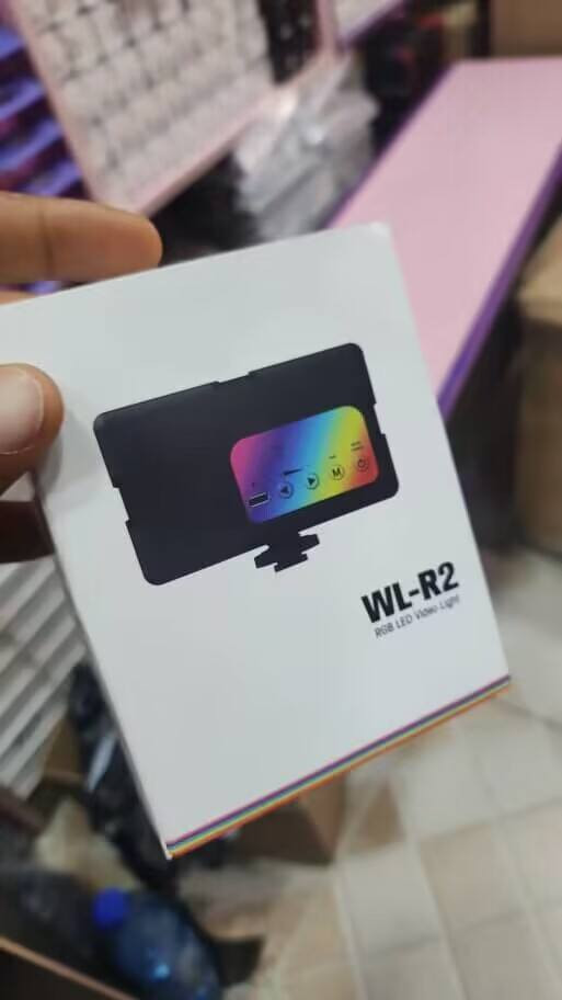 اضاءة RGB شحن 
جديد غير مستخدم
يوجد توصيل لجميع المحافظات


**إذا كنت صاحب هذا الإعلان وتريد حذفه لأي سبب، رجاءا أرسل رسالة إلى الدعم الفني**