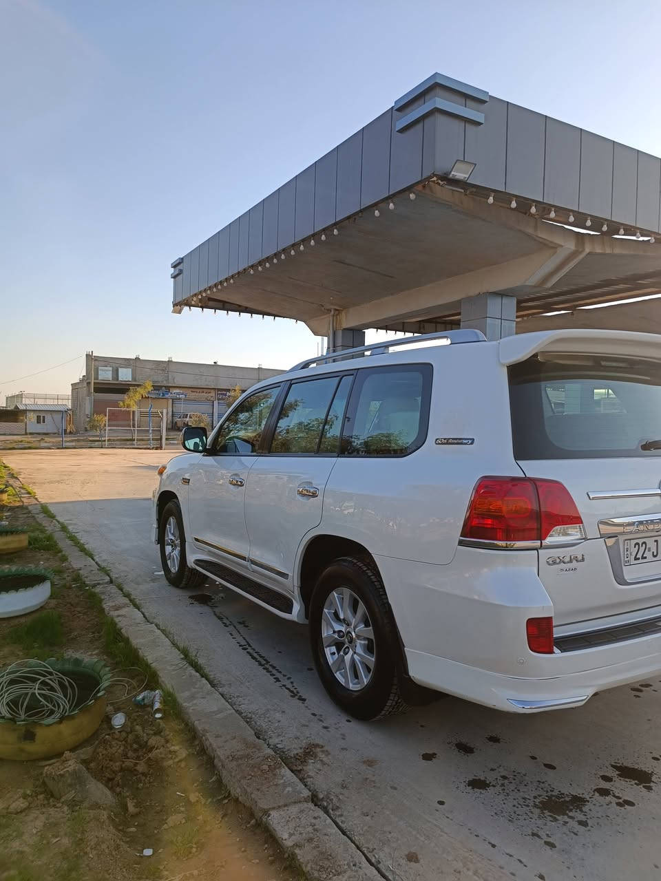 وەنەوشە 2011 ستینی بێ بۆیاخ
مەکینەو گێڕ و ئەکسل بێ کرانەوە و بەشەرت 224 هەزاری حەقیقی ڕۆشتووە کامل کراوە بە 2015 دوو بست پیدی ئاڕ بەقەد سێ پەنجە پان ئەبێ بە چاملغی دواوەی سایەقەوەیە 
سعری 345 وەرەقە و مەعامەلە
0770 248 9494
0750 130 4409
