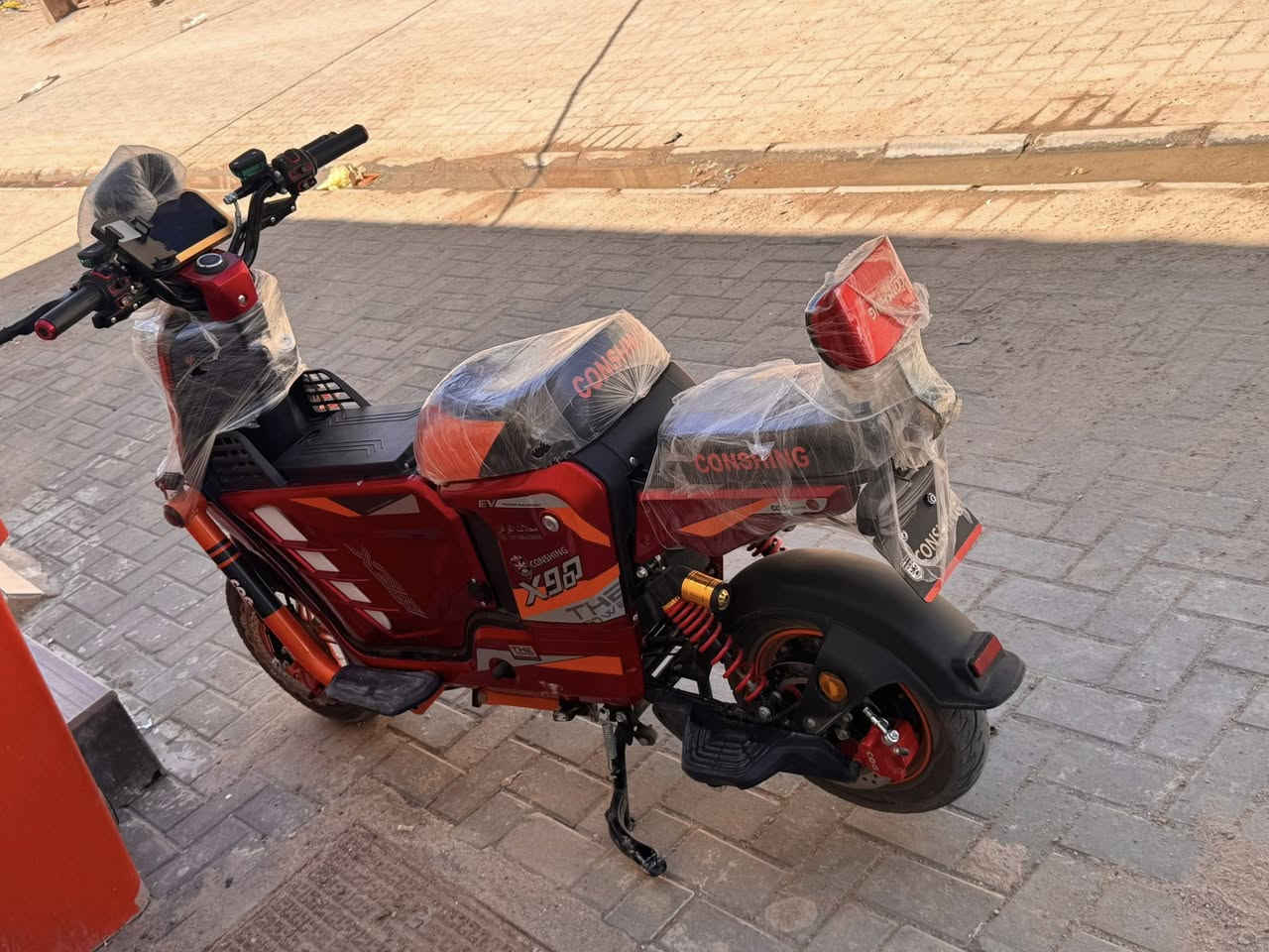 دراجة x900 للبيع جديدة موديل 2026
دراجة x900 جديدة استخدام اسبوع بدون نضافه مفوله موديل 26 كفالة بطارية 33امبير  رايدها ب550 وبيها مجال. للشراي❤️


**إذا كنت صاحب هذا الإعلان وتريد حذفه لأي سبب، رجاءا أرسل رسالة إلى الدعم الفني**