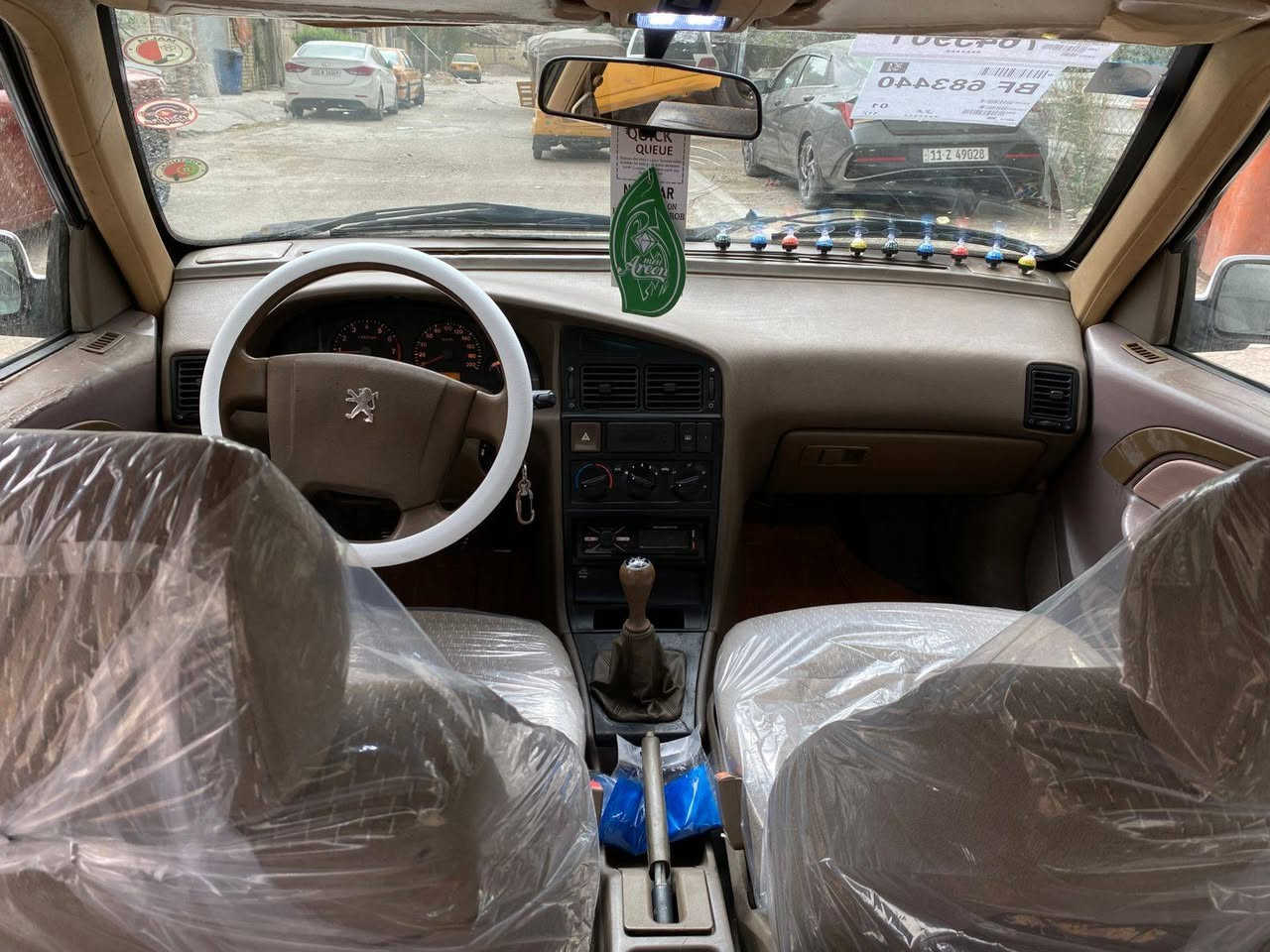 بيجو لميس  ٢٠١٣ بغداد بسمي كير مكينه حداديت صدر تبريد خير من الله سياره بيه بس بنيد مبدل طاير ما واصل للقماره باقي بلاد ماشيه ١١٠ حقيقي سعره ٤٥وبيه مجال بسيط حك الجيه مكاني شهداء البياع ***********
