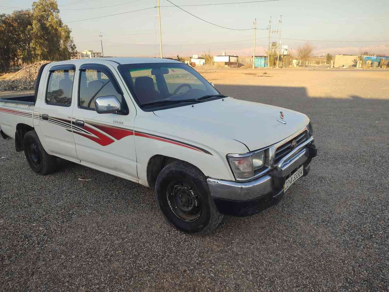 تویۆتا یابانی ئەسڵی گیڕوو مەکینە بەشەرت مەکینە سپی سەنەوی تازە سعر ۷۳گەڵا ژم ***********  ***********
