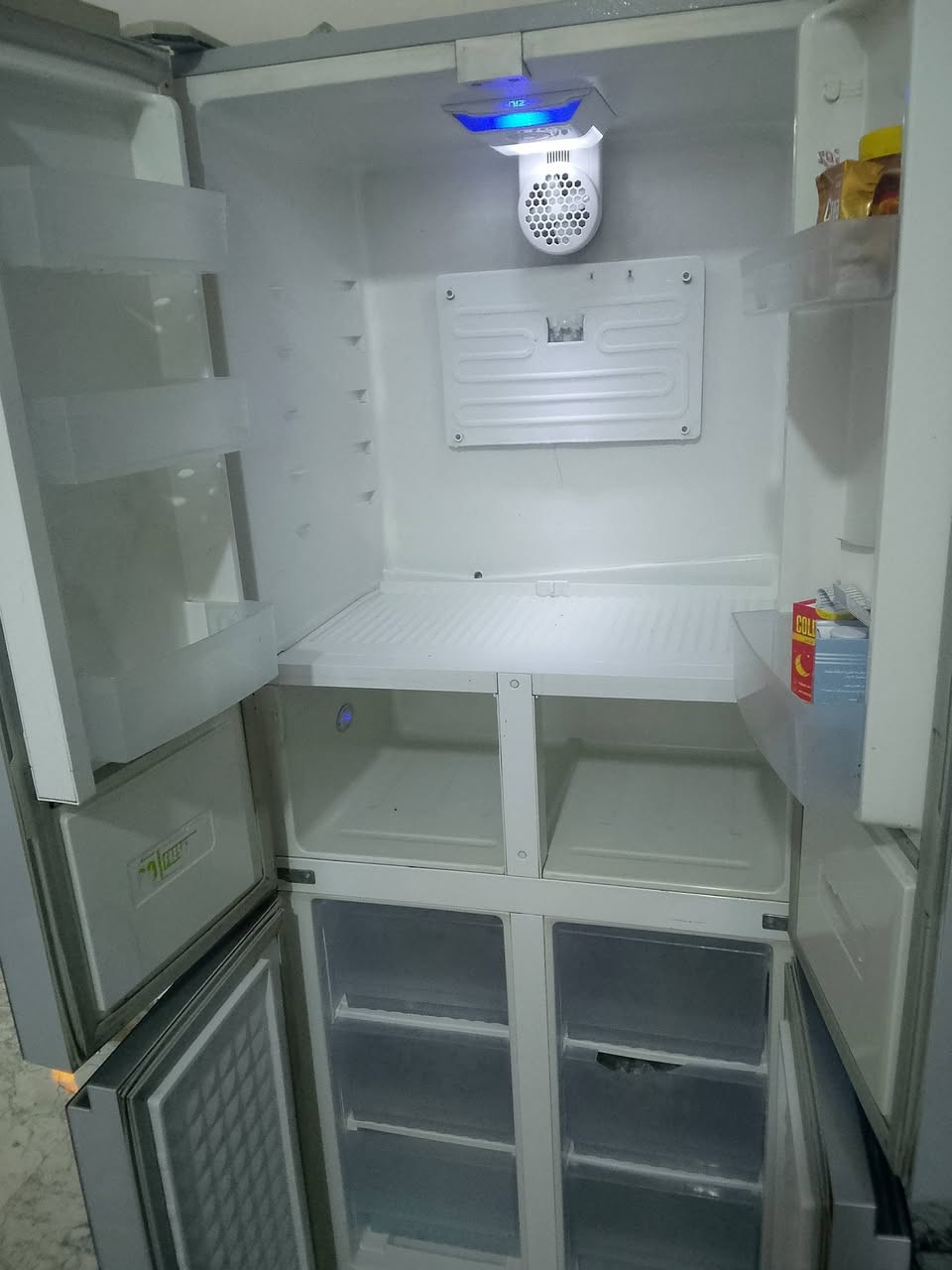 ثلاجه للبيع حجم كبير 290لتر تبريد فول فقط مبدل ماطور اصلي اتصال *********** مكان كوت الشهداء 375بيه مجال بسيط
