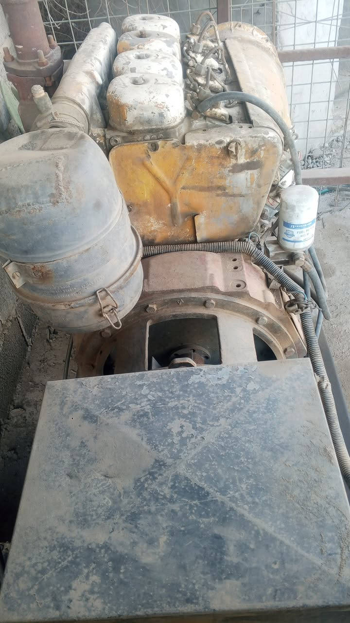 السلام عليكم 
مولد 4 بستم 
كامل شرط شغل 
مكفول من صرف وبخار 
توليد50كيفي 
مكان ديالى كنعان طريق مندلي بلدروز 
الاستفسار ***********
