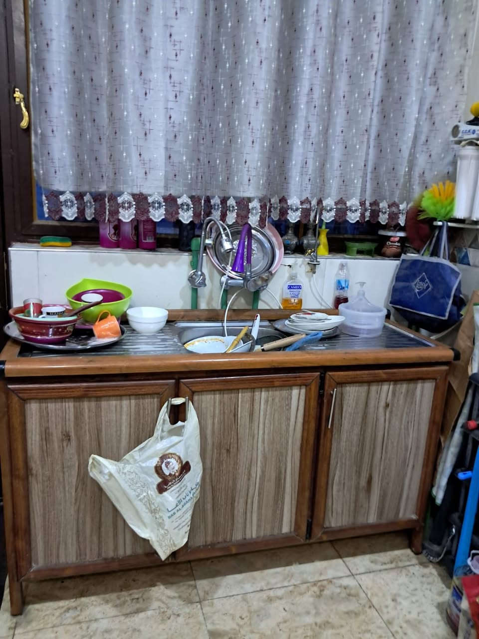 بيع غراض مستخدمه بغداد الجديده
تخم 10 مقعد 
ميز طعام كبير 6 كراسي 
كاونتر وملحق وسنك كبير


**إذا كنت صاحب هذا الإعلان وتريد حذفه لأي سبب، رجاءا أرسل رسالة إلى الدعم الفني**