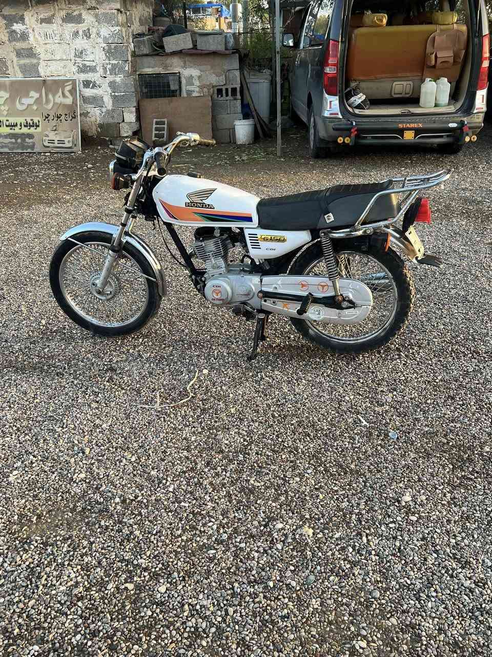 سلام عليكم دراجه موديل ٢٠٢١ للبيع اوراق كله شغال اشاير لايتات كامل ٣٨٠ وبي مجال قليل
***********
