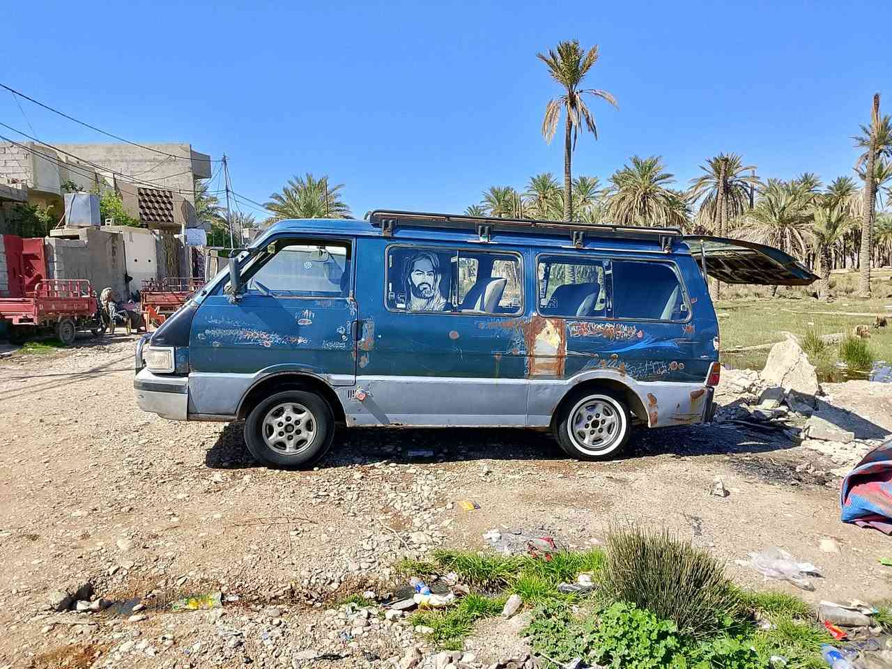 مكينة استندر تجفيت جديد
سيارة ترايك وين ما تريد فقط كير بي ونة بور برن متفلش بي ما فاتحة 
كهربائيات كاملة بس تربطهن 
شواصي زينات معمر تك ....رقم صدامي راعي موجود تريد تحويل يحول وكالة ما ينطي
الاستفسار ...‏‪0787 626 3208‬‏
غير متواجد على الفيس غير متواجد غير متواجد
