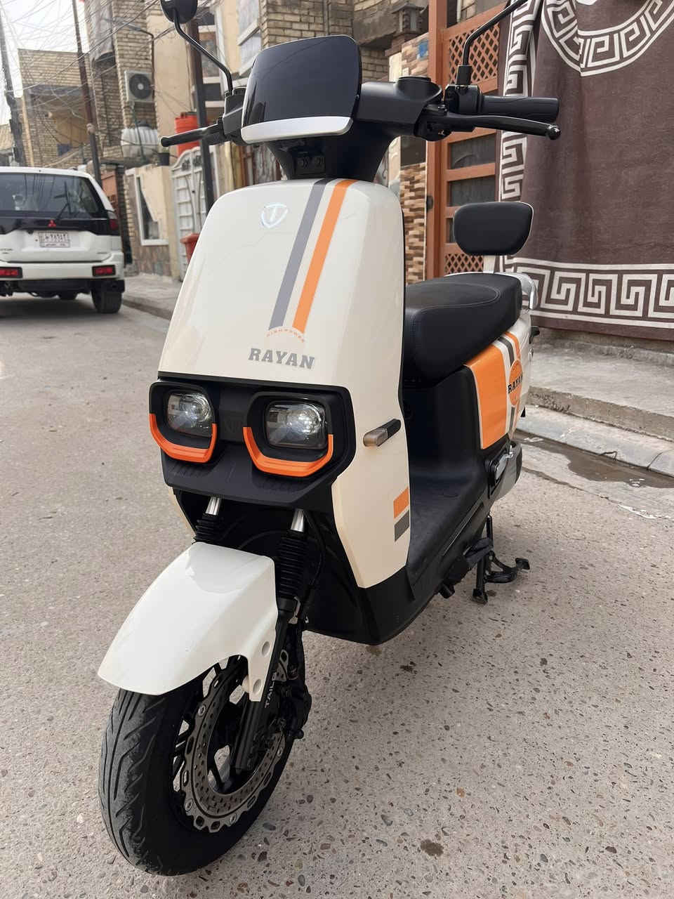 سلام عليكم ريان ام عيون للبيع دراجه جديده صارله اقل الشهر وصل المعرض موجود السعر 750 ومجاله
بسيط ***********
