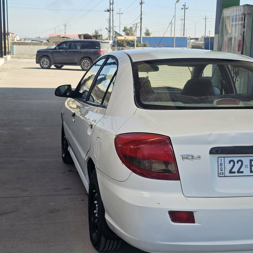 کیا ریو مودێل 2007سەیارەکە یەک بست بۆیاغی هەیە پێشو پشتی کەپسە مەکینە16دەنگی نیە لەگەل زەخت کەمەک دووکەلی هەیە رەقەموو سەنەوی نوێیە تەحویلو وەکالە بەشەرت سعری 44مەعامەلە *********** أربيل, العراق
