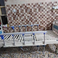 سرير طبي • ٥ حركات • الزعفرانيه