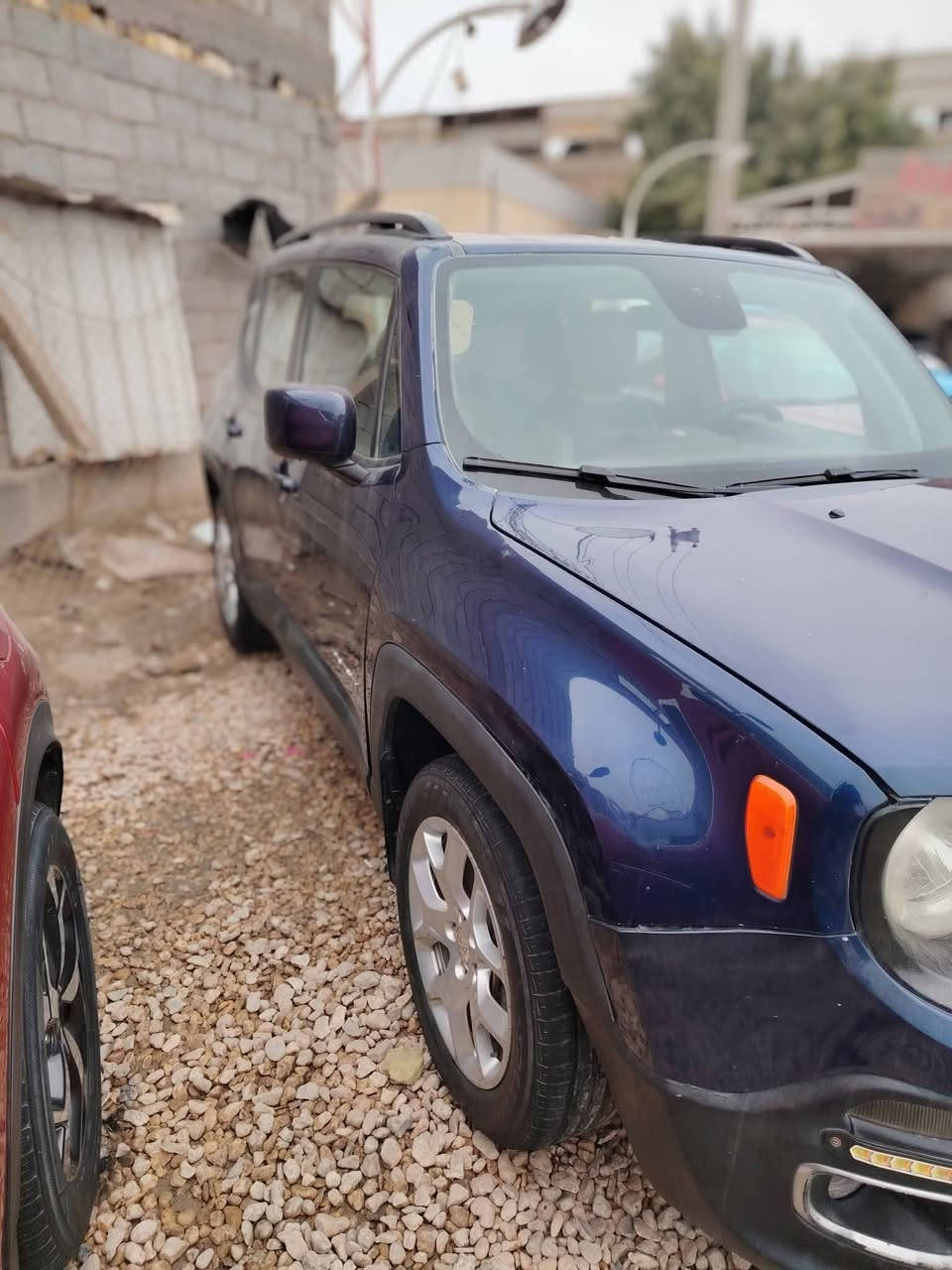 جيب رينكد 2018 سياره ضررها شويه من البني وشويه من الجاملغ السعر ١٢٠ وبيها مجال التواصل مع هذا الرقم ***********
