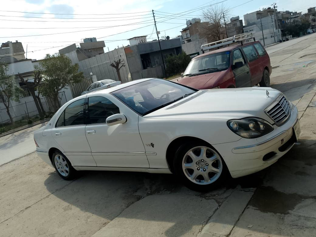 سةرةتا بةناوي خواي كةورة
مارسيدز. s500. مؤديل. 2005 
كيرو مةكينةي بةشةرت
سةيارةكة ساخ ساخ
بؤياخي نية
تةقةو رةقةي نية
فول فول مواسةفاتة
هةمووكياني بةشةرت
سعري. 55. معامةلةية. برايانة
مشتةري تيل بكة لةخزمةتام
ز.م *********** السليمانية, العراق
