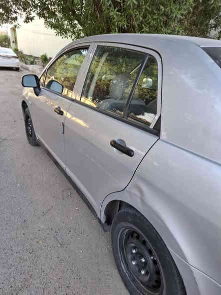 نيسان فيرسا موديل ٩ كير محرك مكفول تبريد نقص كمبريس ضربه جاملغ الأيمن مبدل أصلي بدون صبغ
السعر 65 وبيه مجال
بغداد العطيفية
***********
