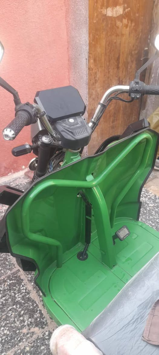 ستوته لبيع على باتري


**إذا كنت صاحب هذا الإعلان وتريد حذفه لأي سبب، رجاءا أرسل رسالة إلى الدعم الفني**