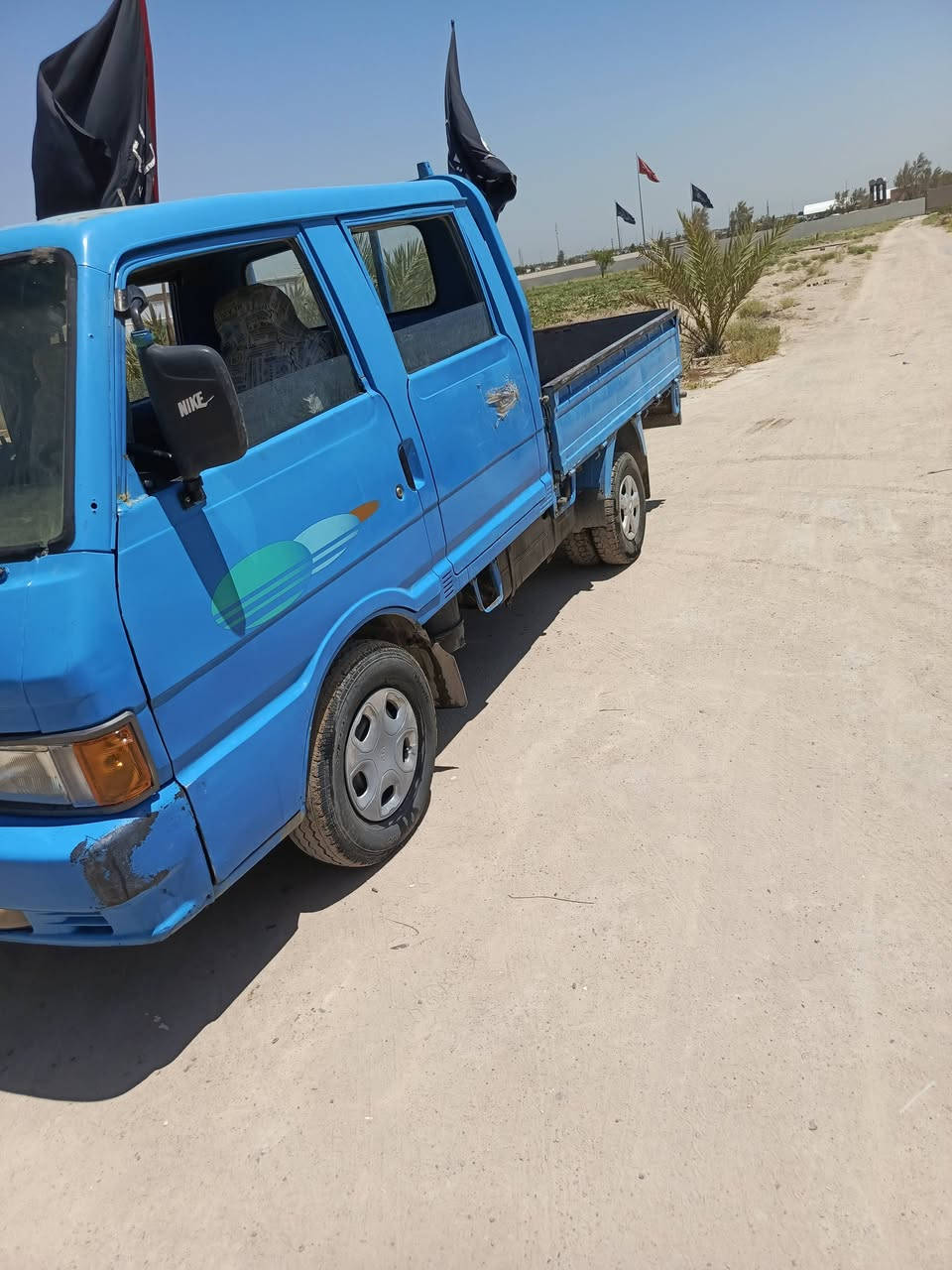 السلام عليكم كيا حمل للبيع موديل 94 رقم بابل شرط تحويل مكلف  بل نشر مكينه كير مكفوله السعر 55 وبيها مجال الشراي رقم صاحب السيارة ***********
