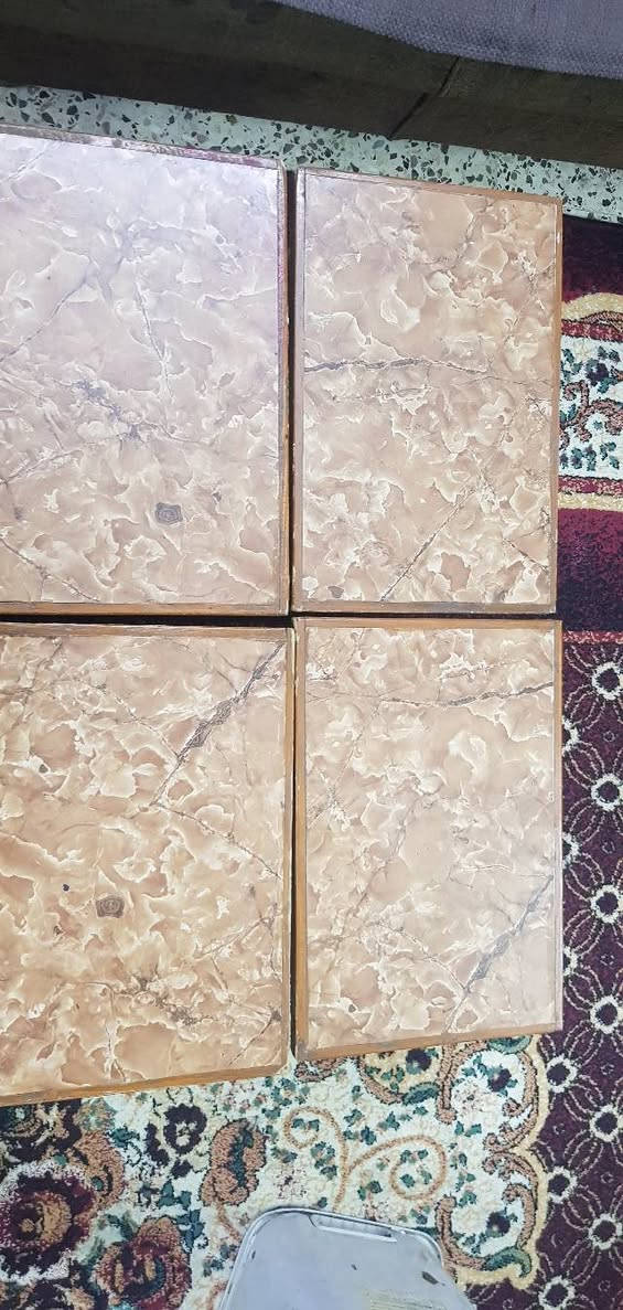 طبلات عدد ٤ سعر ٢٠
جنطه سرير طفل جلد روغان السعر ٣٠
@الجميع 
***********
