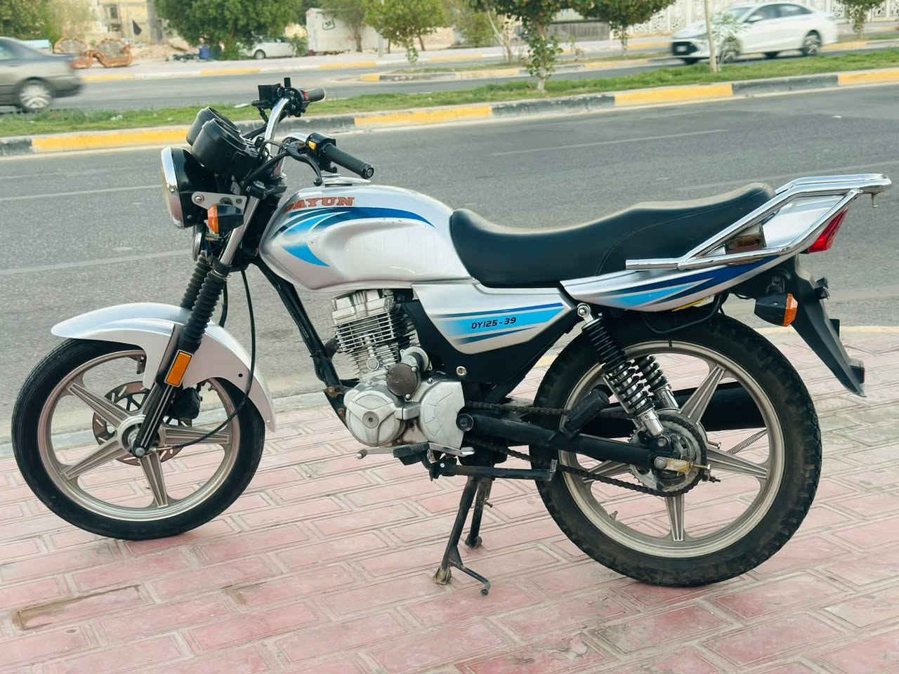 السعر 925 وبيه مجال
*********** 
دايوان مديل2022اوراق اصولي شرط الترقيم دراجه ئي نقص ما بيه كفاله عامه مكاني كربلاء
