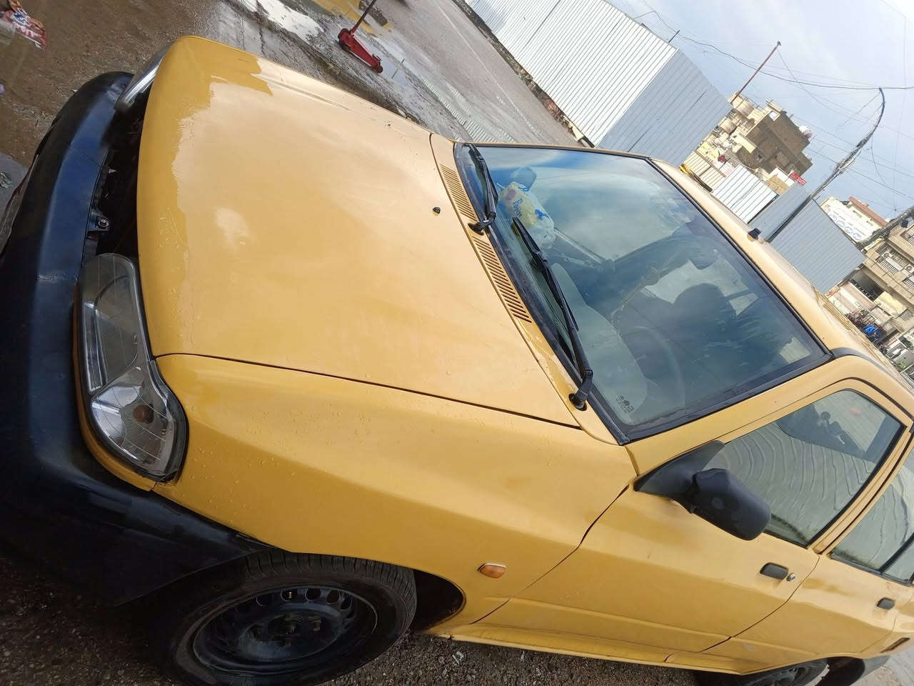 السلام عليكم اخوتي اقره التفاصيل قبل كلشي يرحم والديكم
سايبا 2015 سيارة معمرة خياسات وهلالات مصبوغه حزام درجة اولى السيارة متروكة سابقاً محرك كايم كير مكفول تبريد تدفئة مكفول مطلوبة غرامات مليون و560 هيئة 6 سنوات سنويتها ساقطه تحويل ثاني يوم صدر امامي خلفي دبلات تايرات 80% ابيع صافي  سعرها 18 وبيها مجال بسيط جداً مكاني بغداد مدينة الصدر قرب البانزين خانه ***********
