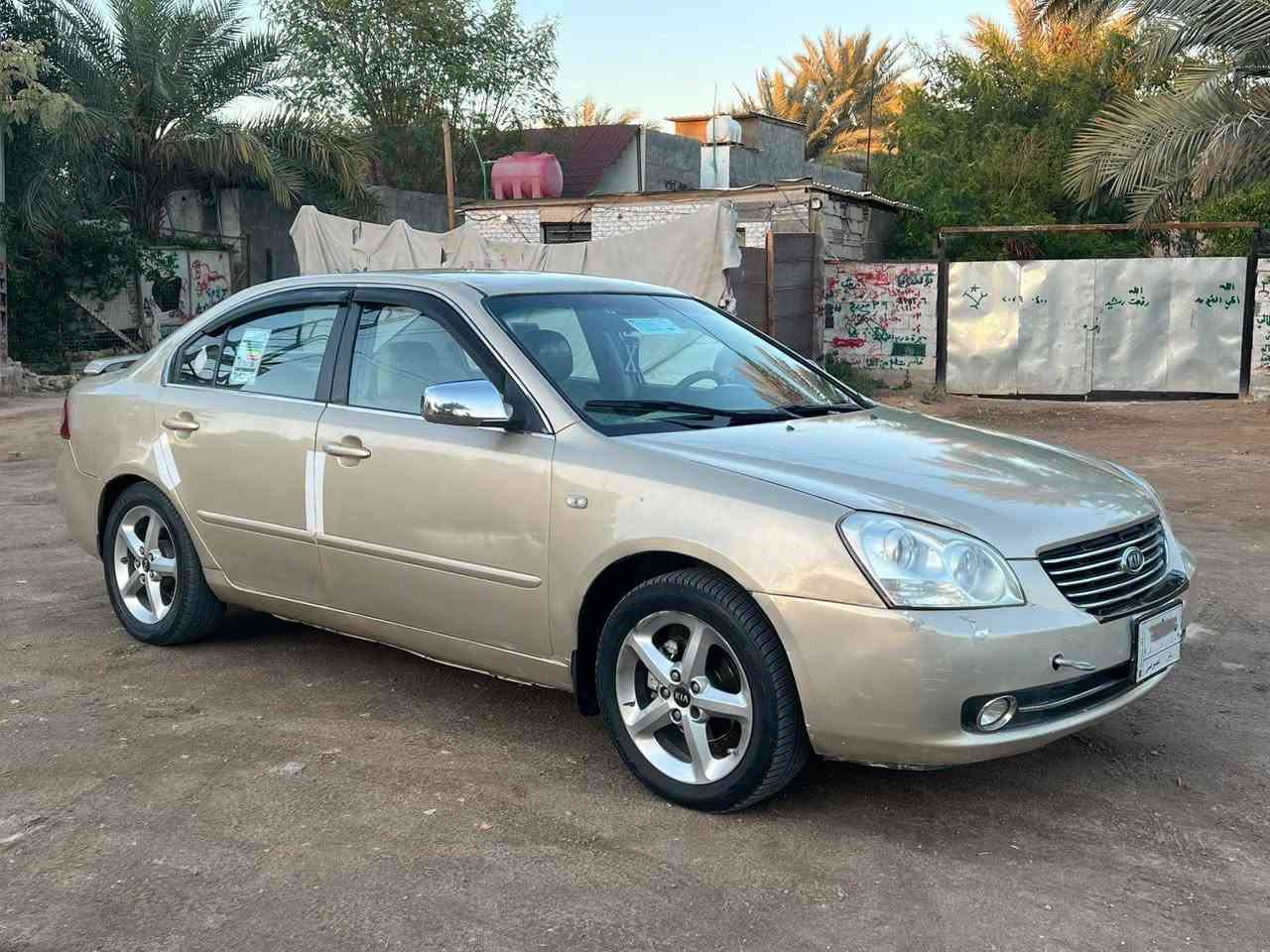 السعر ((87)) وبيها مجال
الاتصال ((***********))اوبتيما خليجي مديل ((2009 ))  رقم بابل سنويه  الغايه 2028 

فول مواصفات عدا الفتحه 

ملاحظه // سياره بيها رشات صبغ جدا بصيطه بدون دواخل 

مكينه وكير وحداديه وضع شركه شرط 

مكينه وكير وحداديه وتخم تاير كله جديد كهربائيات كله شغاله تبريد ثلج ❄️ 

مكان السياره نجف
