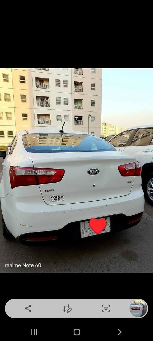 السلام عليكم للبيع سياره كيا ريو موديل ١٤ كير عادي مكينه1600 وارد أمريكي السعر 75 وبيه مجال  رقم الهاتف *********** مكان سياره واسط
