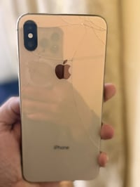 ذاكره ٥١٢ • بطاريه ٧٦ • شاشة اصلية