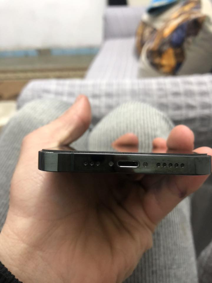 لام عليكم ١٣ برو فقط للبيع او مراوس نموذج mمثل مموضح بصور جهاز نضيف فقط نقطه سوده مماثره بكلشي جهاز بلادي بطاريه ٨٤ ذاكره ٢٥٦ مكاني بغداد الحريه او دولعي للاستفسار *********** متواجد ع فيس راسلني وتساب وتامر سعره ٤٠٠
