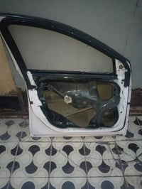 باب سياره كروز شوفرليت جهه السيائق للبيع السعر 175 وبيها مجال مكان ابو...