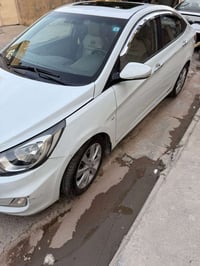 اكسنت 2012 للبيع  التفاصيل اكثر اتصل على صاحب السيارة رجاءا   07902784...
