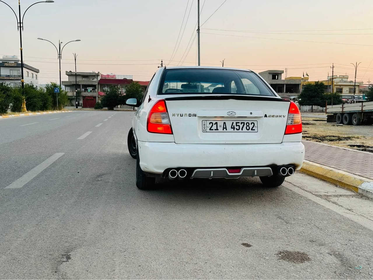 هۆندا ئەکسێنت مۆدێل ٢٠٠١
گێر مەکینە بەشەرت 
تەبرید بەشەرت 
چوار جام کارەبا
چوار تایەی تازەی لە ژێرە 
سەنەوی ٣ مانگە بەسەر چوە 
بەشەرتی تەحویل غەرامە 
کامل سبوخ بۆ جوانی 
یەک پارچە لێدراوی هەیە کەمێک ناوی گرتوە 
نرخی ٥٧$ گەڵاو کەمێک موعامەلە 
0️⃣7️⃣7️⃣0️⃣2️⃣9️⃣5️⃣4️⃣1️⃣4️⃣1️⃣
0️⃣7️⃣5️⃣0️⃣1️⃣6️⃣9️⃣1️⃣7️⃣0️⃣1️⃣ شربازهير, السليمانية


**إذا كنت صاحب هذا الإعلان وتريد حذفه لأي سبب، رجاءا أرسل رسالة إلى الدعم الفني**