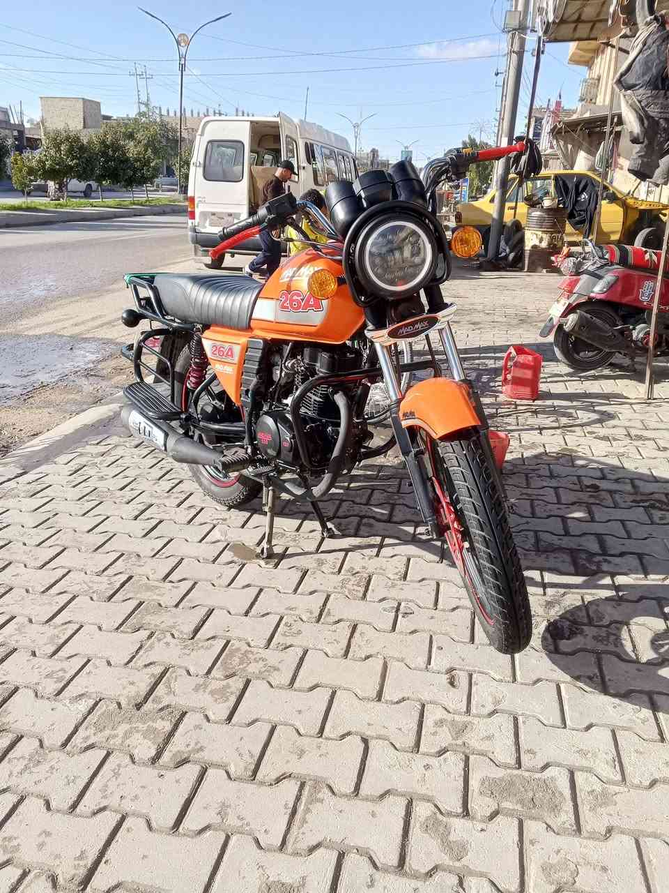 موديل 25شهر 11يوم14 اوراق أصولي السعر مليونين 350 بيها مجال بصيط***********
