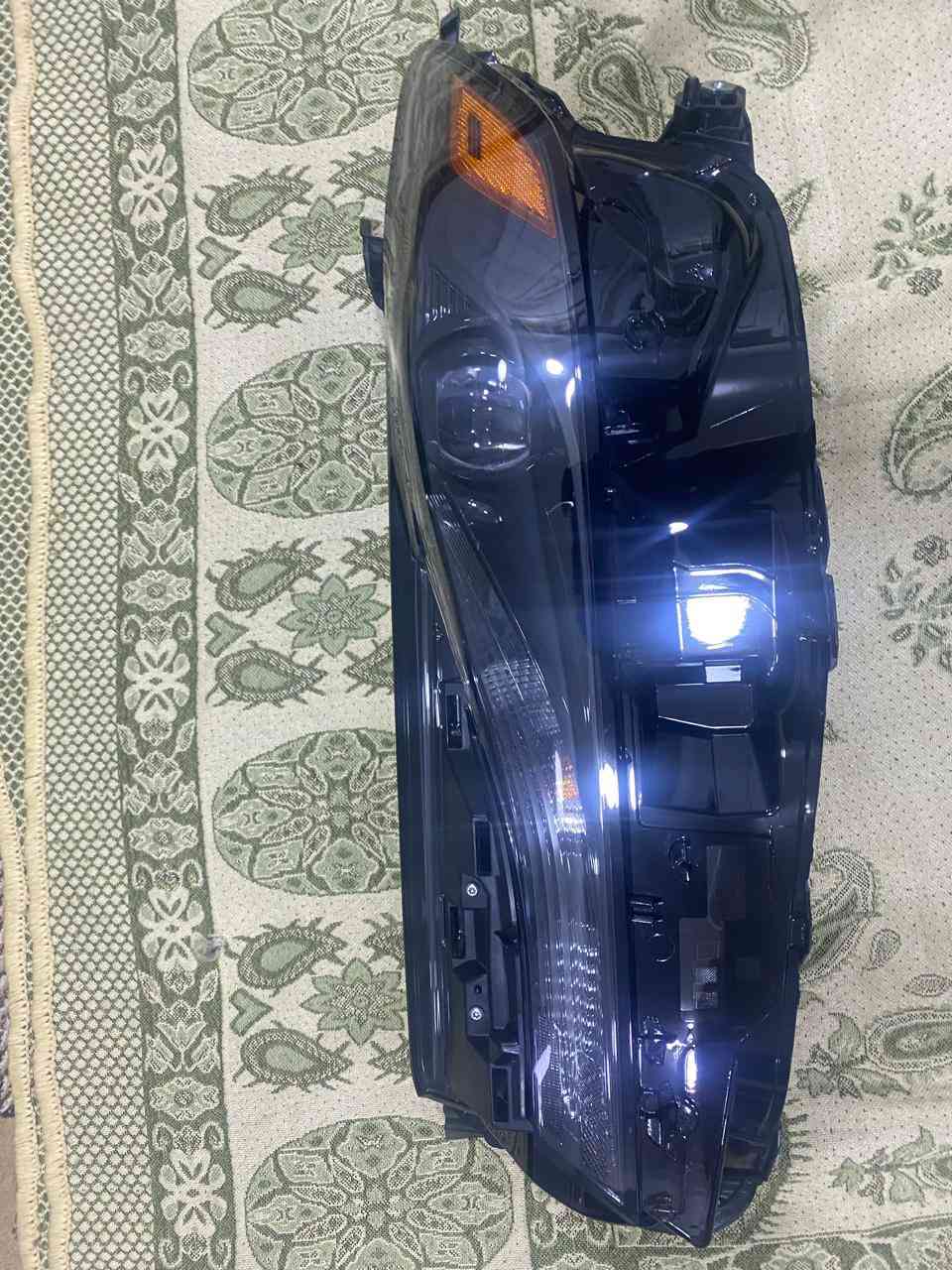 مازدا كامري 2025 مفتوحه من سياره لا طخه ولاكسر ولا شخط  اصلي شركه  السعر  275دولار نهايته

للتواصل ***********
