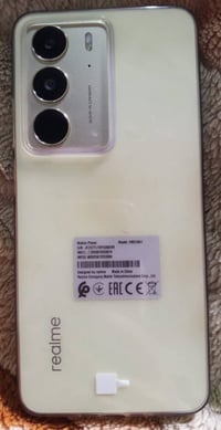 ريلمي • نضيف ١٠٠/١٠٠ • قفل