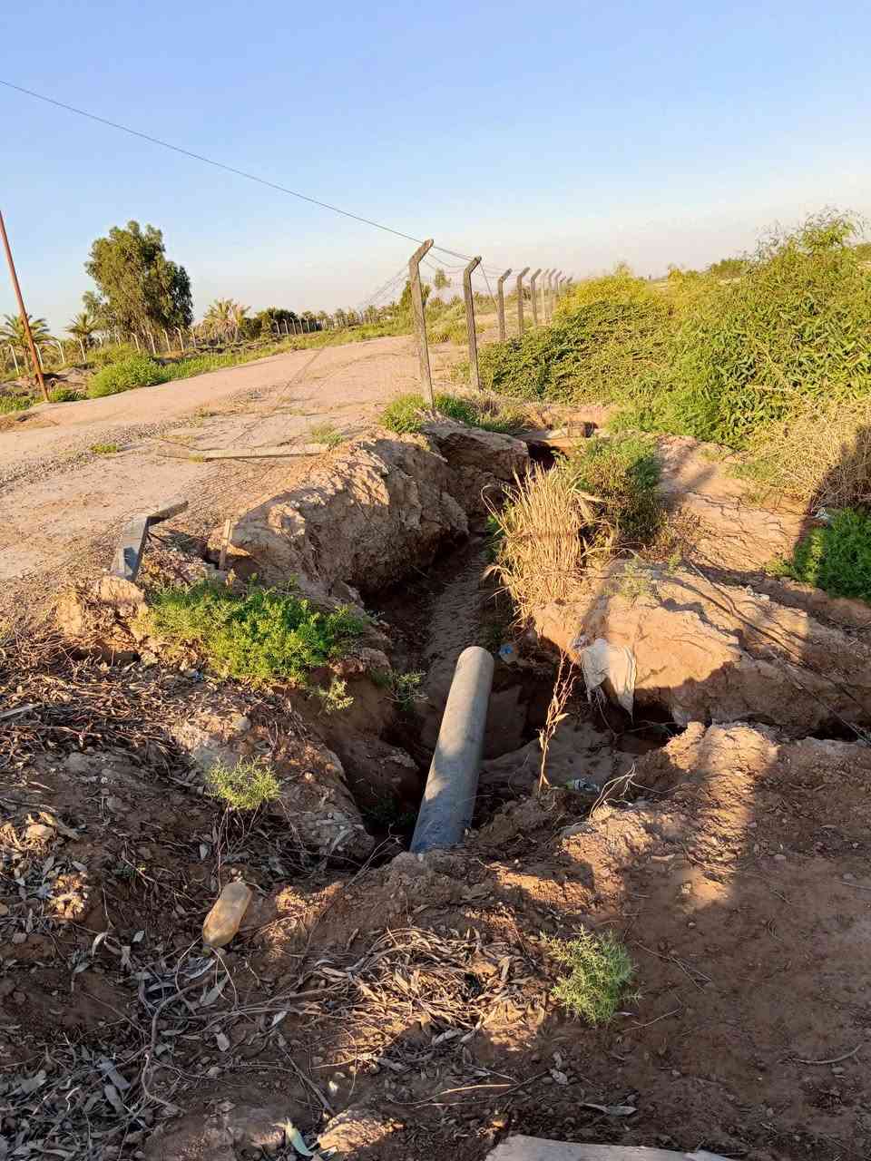 للبيع ارض زراعية 13دونم بيهة مي كهرباء كرفان غرفتين صحيات جاهز لسكن تحويل عقد مباشر بسم المشتري سعر دونم 15بي مجال  العنوان ديالى خان بني سعد قرب حي علي الهادي***********
