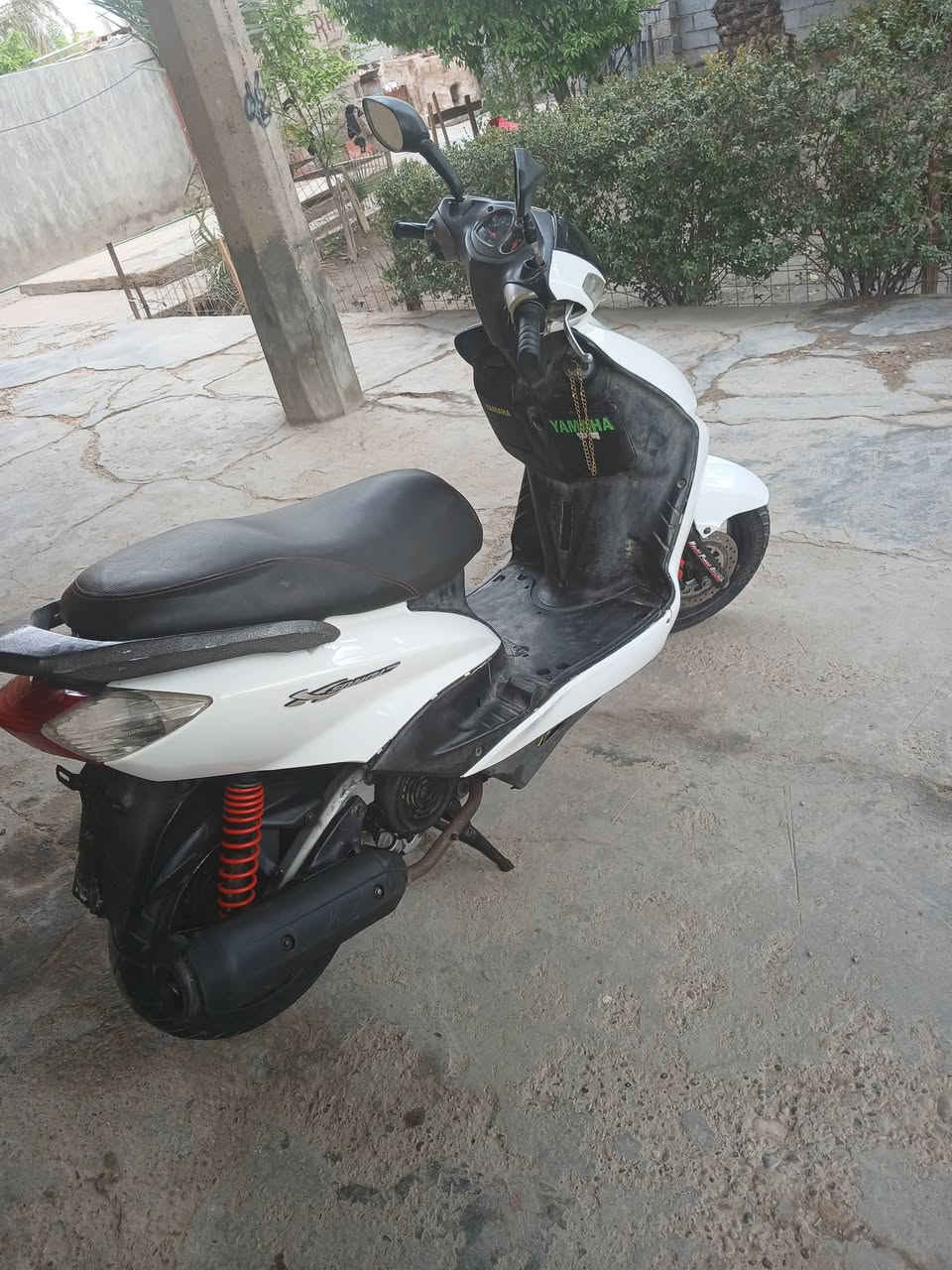 ماشاءالله تبارك الله سكنس نثيه 110
سكنس نثيه 110
ياباني 
دراجة نضيفة نكرة سلف 
سلف رياضي 7الوان 

بوشة 58.5

الدراجة نضيفة بمعني الكلمة 
السعر 650 وبيها مجال 
متواجد خاص وهاذا رقمي ***********
