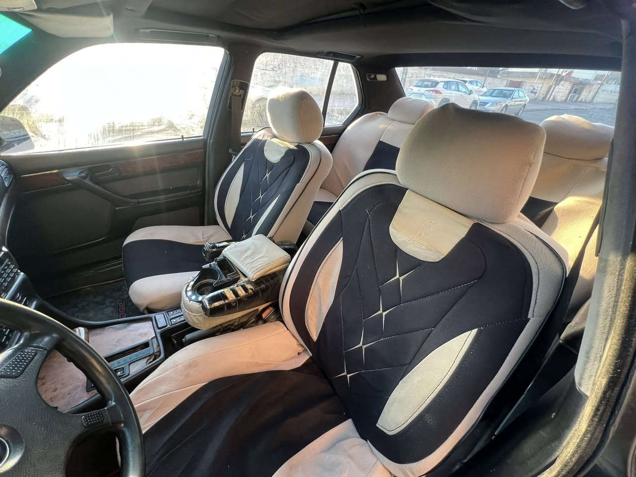 بي ام دبليو 735 للبيع 
محرك كير كامل 
رقم بغداد بأسمي 
كهربائيات كلهن شغاله داخل وخارج 
تحويل مباشر 
العنوان الانبار الفلوجة 
***********
