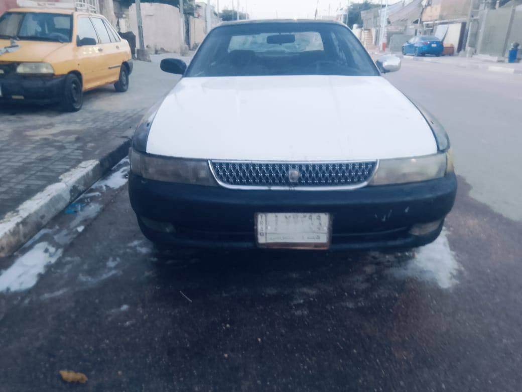 شيزر نفخ البيع  
مكينه وكير ثنين ونص مكفولات 🔧سياره مكفوله نقل )
فقط كصه وحده)
تخم تايرات جددد✅
سياره غرفتها بلاديه ونضيفه ✅
سنويه منتهيه . السعر💸( 26 وبيها مجال )

حداده 100/100
كهربائيات من طول لطول شغاله ✅
بدي نضيف مثل بصوره
غرفتها نضيفه .
 سياره رقم بصره (أ).  مشروع وطني تحويل ثاني يوم 
✅ السعر 26 
العنوان 📍 البصرة الزبير.
الرقم الهاتف ***********
مكلف ب نشر مكلف بنشر 
وملاحظه // مكلف ب نشر سياره ماعرف عنها شي رقم الهاتف اتصل بلخدمه/// ***********
