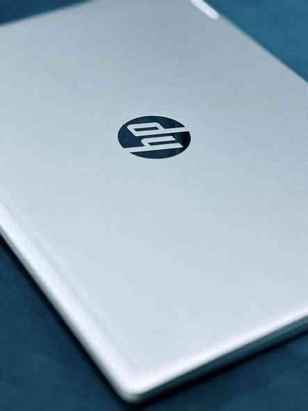 لابتوب HP probook 360 G8 435
شاشة حجم 14' لمس دوار 360° 
نظافة الجهاز 98%
بطارية الجهاز ليثيوم ضمان استخدام (3-4ساعات)
الجهاز سوبر سلم وزن خفيف 
يحتوي على منفذ (Type C, USB[2],HD,SS,بالاضافة الى منفذ الشحن)
المواصفات مذكورة في الصور جوه 
السعر275  يوجد توصيل لكافة محافظات العراق
للاستفسار واتساب:***********
