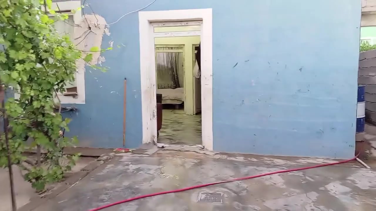 سلام عليكم بيت للبيع الحويجة قريت العكيدات بسد علوة الحلال بسد لمدرسه كل لخدمات واصله لمساحه 150لبناء مشتمل لسعر 23وبي مجال مستعجل عل بيع 
رقم تلفون ***********
