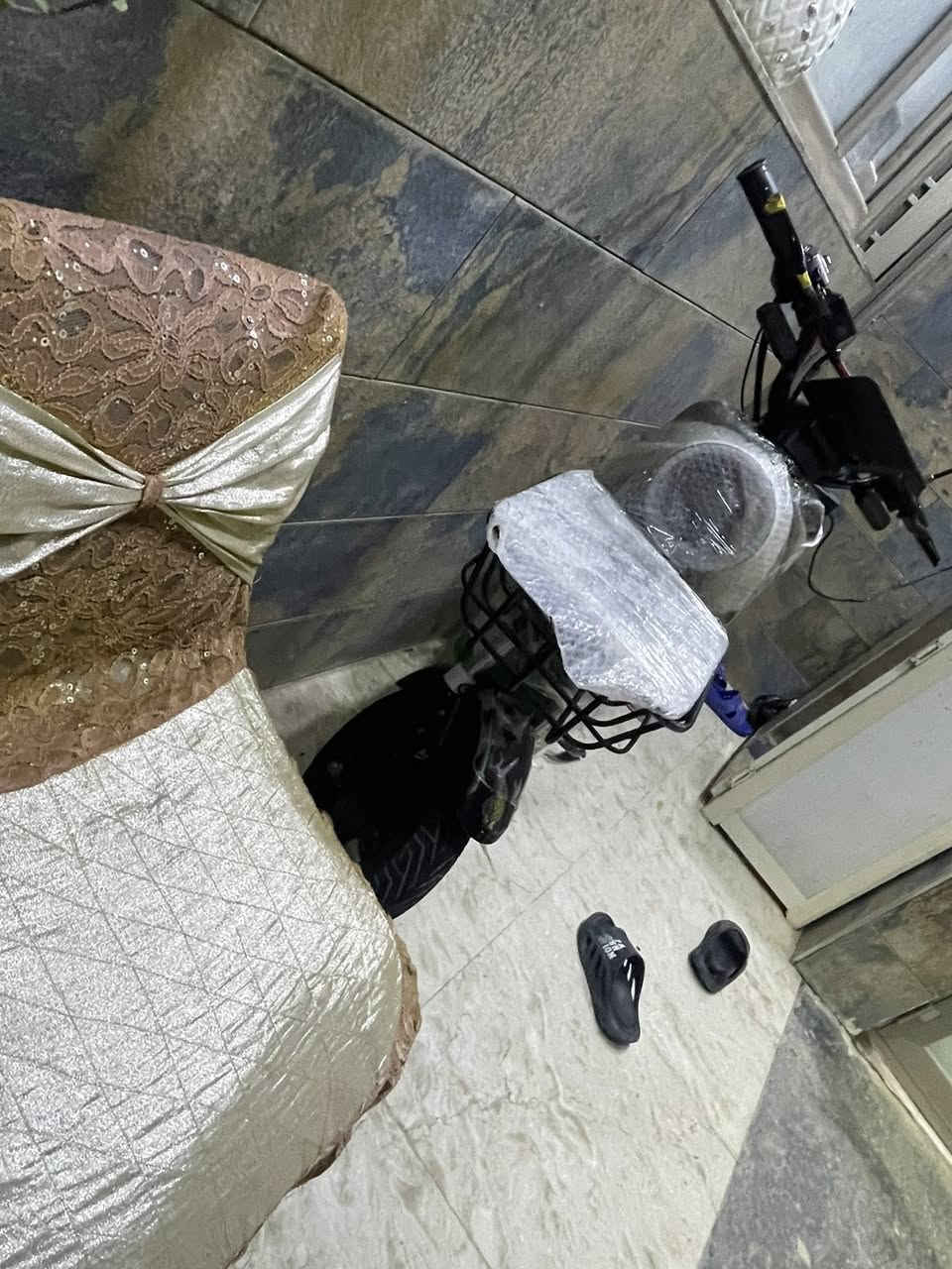 الدراجة شحن r9
فول موصفات ‏تحكمي سويت بصمة كارت دراجة وماشي بطاريات كبار ولي قفل بلاستي بشاير علي ناصري دبل إشارة دراجة السعر 550 وبيها مجال بسيط للتفسير راسلني دراجة من حسن وحسين ديلوكس من الصيري ￼

￼


**إذا كنت صاحب هذا الإعلان وتريد حذفه لأي سبب، رجاءا أرسل رسالة إلى الدعم الفني**