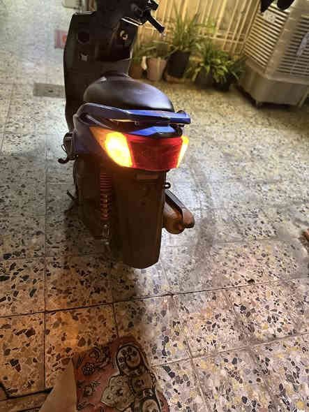 السلام عليكم دراجه سكنس  فحل مال رمبه رمبه كفاله عامه صاره 4 الأشهر نازله من حاويه يعني تجي تفحص السعر ٨٢٥ بيه مجال للطيبن مكاني بغداد حي اور ***********
