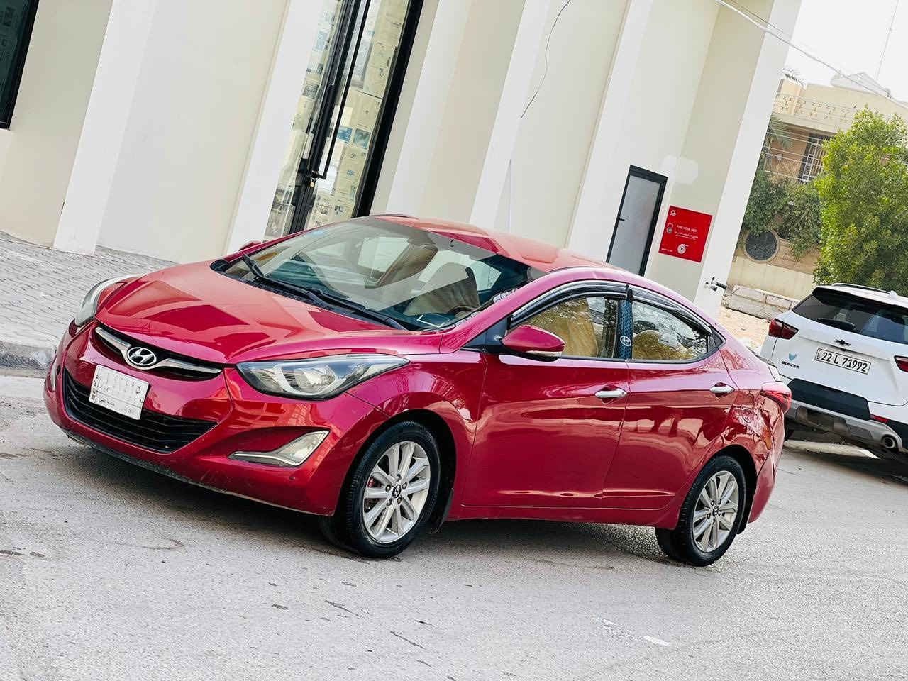 انتره مديل2015وارد خليجي سعر 89قابل التفاوض ***********بيه رش صبغ جماليه مكفوله من الضربه سياره جديده وجاهزه من كلشي بدون دواخل مكينه  وكير كفاله حداديه جديده تخم تاير جديد مواصفات شاشة كامره دواره داخل بيجي حساسات مامي وخلفي سنويه ال٣٠ مكان سياره كربلاء المقدسة
